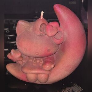 Hello Kitty On The Moon Multi Color Candle Fragranced With Brazilian Bum Bum